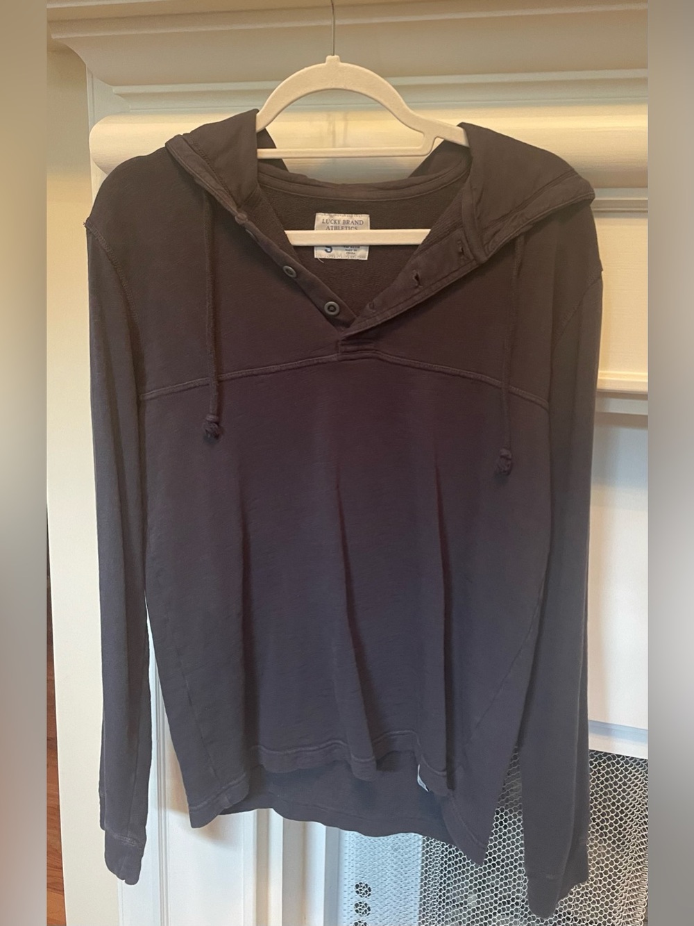 VGVC Long-Sleeve Henley Cotton Hoodie. Charcoal Black. Small.